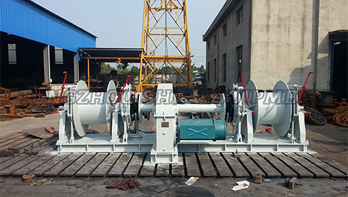Tuclard combiné électrique et treuil d'amarrage